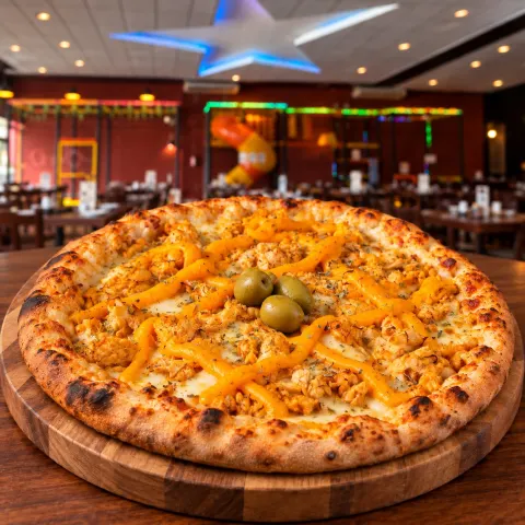 Pizza Frango com Cheddar